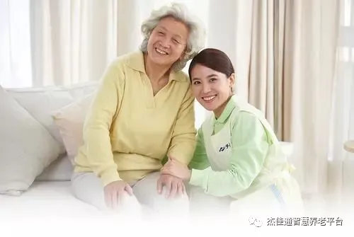 上海：持续优化养老助老服务